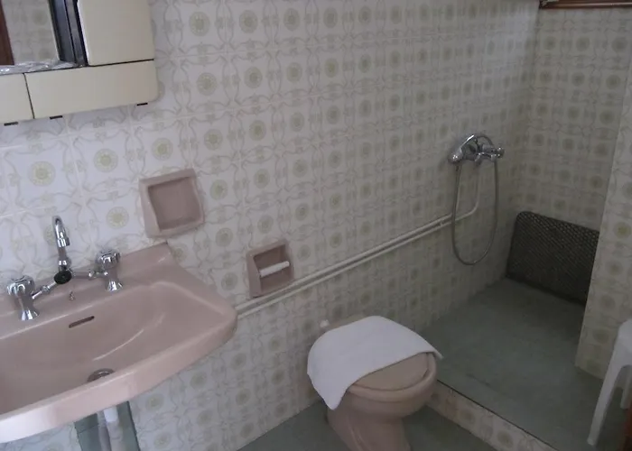 Ξενοδοχείο Icarus *